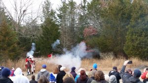 2014 soldiers fighting on field