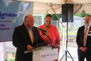 grand opening of the Sadie Vickers CommUnity Garden was celebrated with a ribbon cutting ceremony