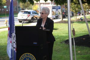 unveiling the plaque provided by the Captain Joshua Huddy Chapter of the DAR